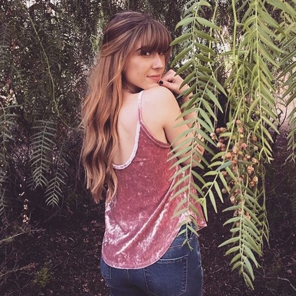 ✨Last One- PRICE FIRM✨Dusty Rose Velvet Top - Picture 7 of 8