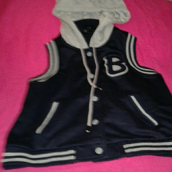 Hoodie Vest