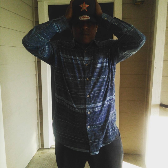 Meet your Posher, Sidney - Picture 1 of 1