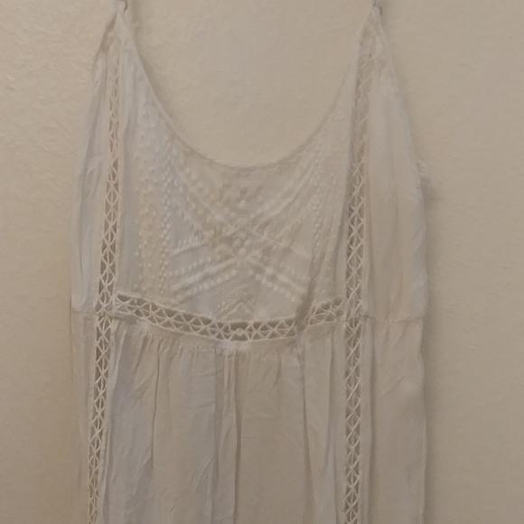White tank
