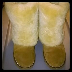 Ugg Patten ankle boot