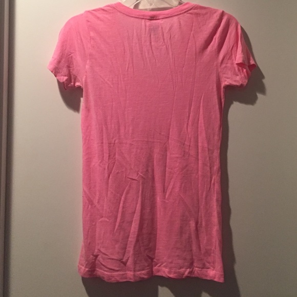 🛍 Bundle & Save 🛍 PINK by VS V Neck - Picture 4 of 5