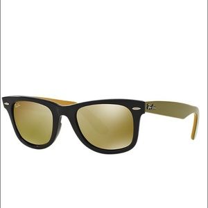 Ray Ban wayfarer flash lenses⚡️