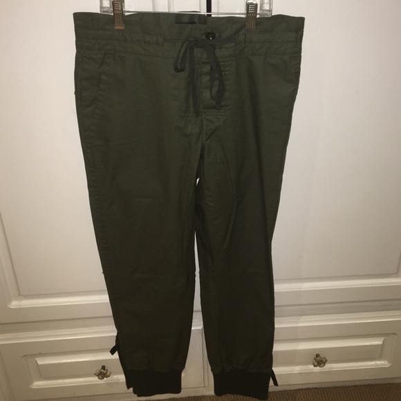J crew olive green cargo pants size 0