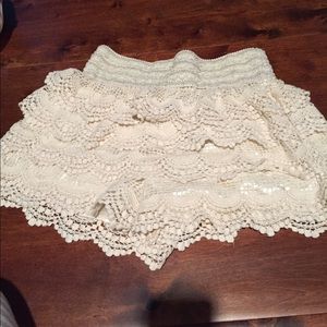 Small boutique lace shorts