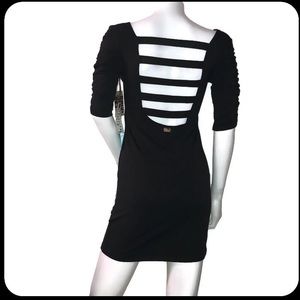 NWT-Billabong Half Sleeve Dress