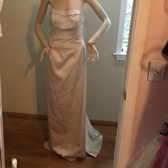 Davids Bridal sz8 champagne color for prom/wedding - Picture 3 of 3