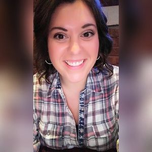 Meet your Posher, Ashle