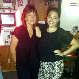 Meet your Posher, Debbie