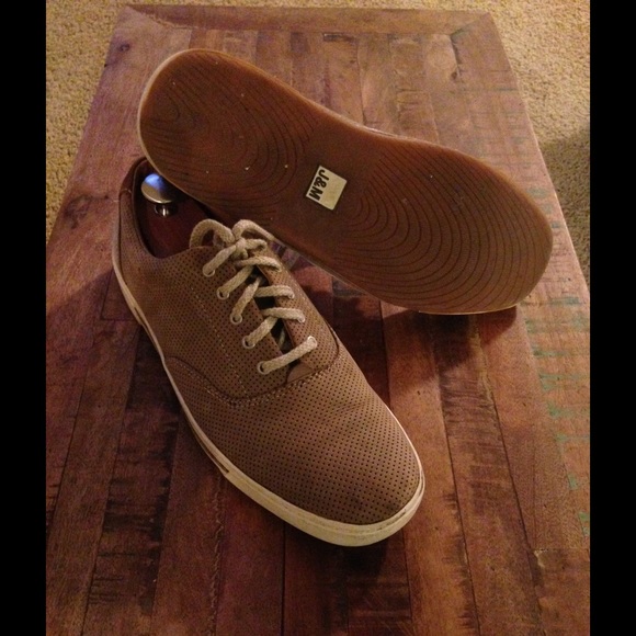 Johnston & Murphy Casual Shoe - Picture 3 of 3
