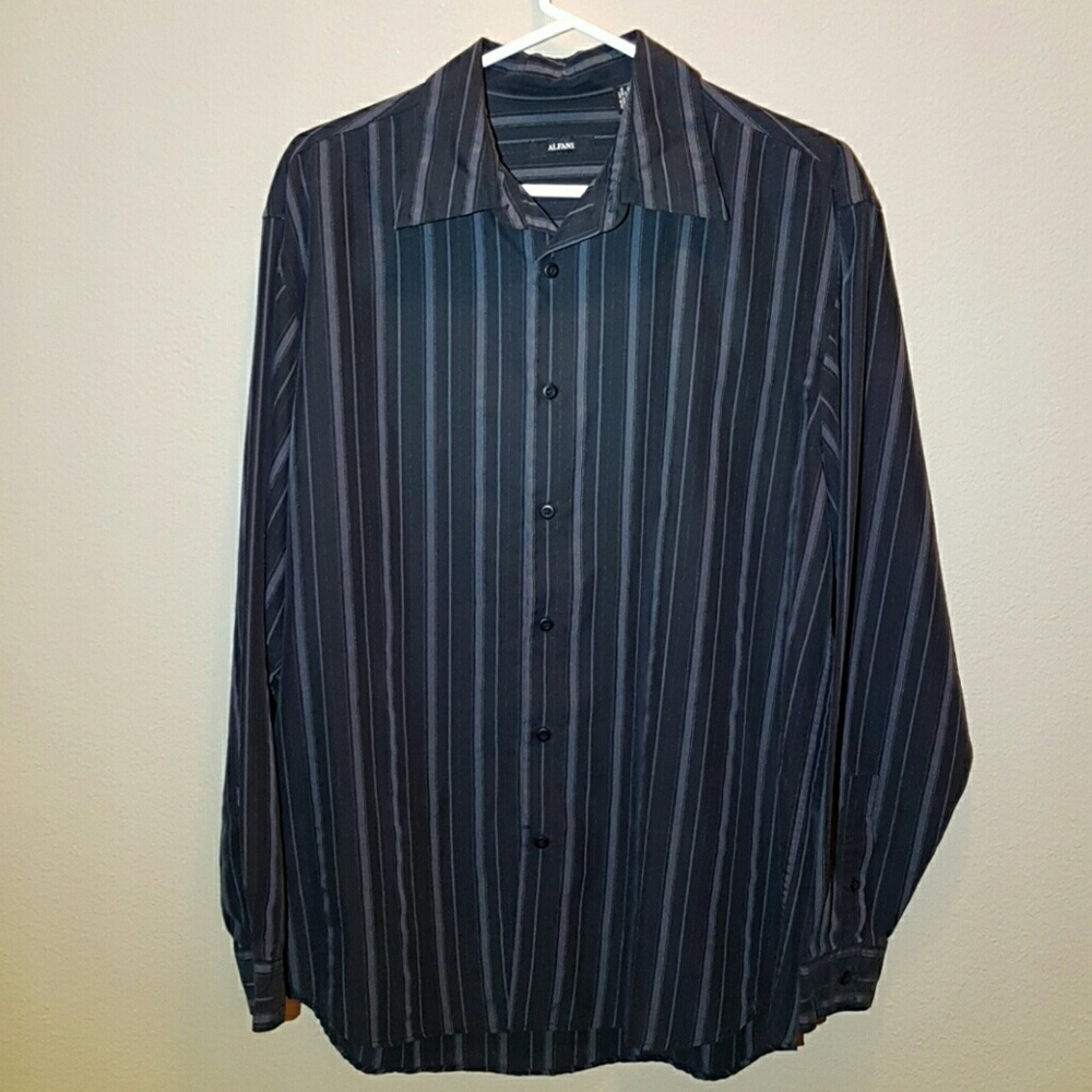 Alfani Button Down Shirt - M