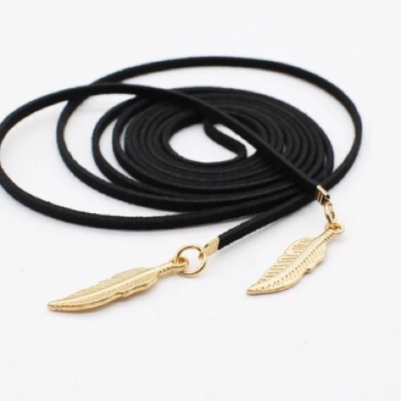 ‼️ 5 for $25 ‼️LEAF WRAP BOHEMIAN CHOKER WITH GOLD - Picture 3 of 3