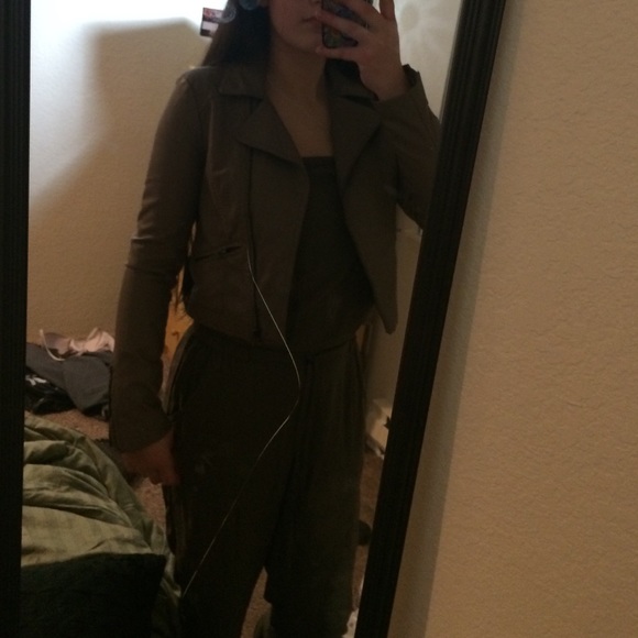 Cute jacket - Picture 3 of 4