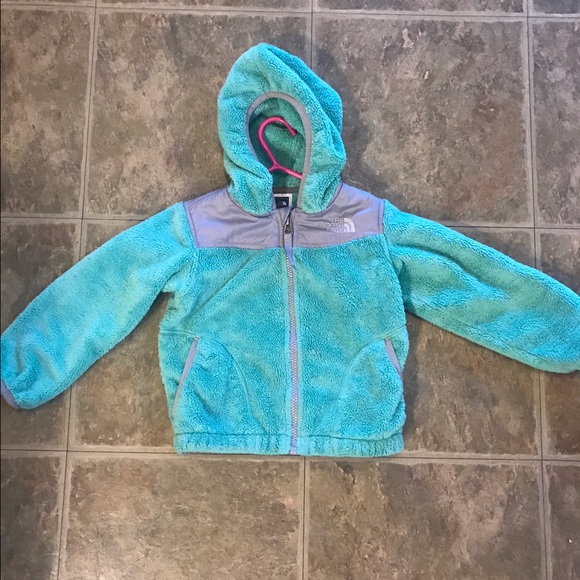 3t North Face Denali- reduced !!⭐