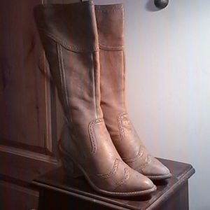 vince kamuto size8 boots