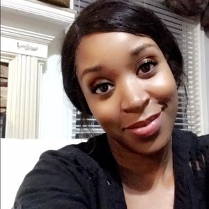 Meet your Posher, Aria