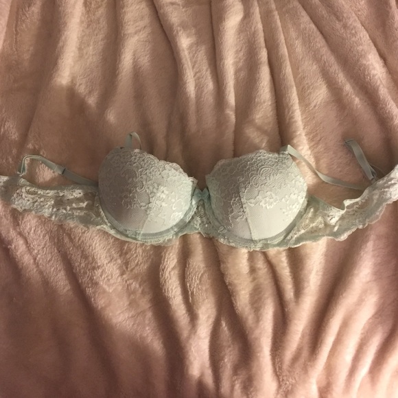 Light mint push up bra