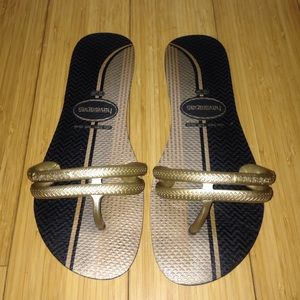 NEW Havaianas flipflops