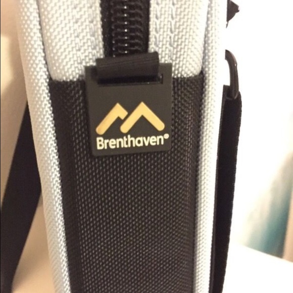 Brenthaven laptop bag.  Blue w/orange interior. - Picture 2 of 3
