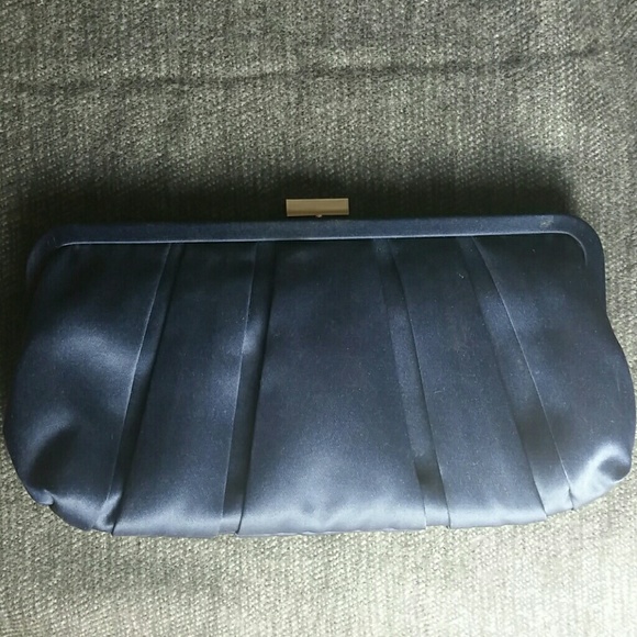 Navy clutch