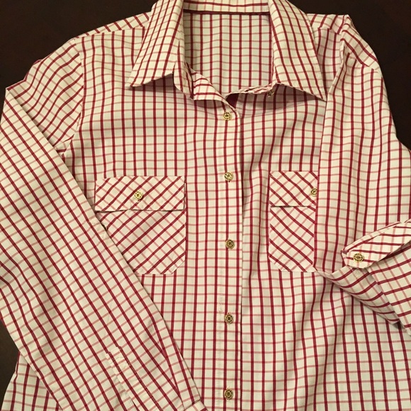Beautiful Button Down (no name tag)