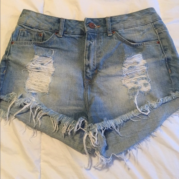 H&M High waisted jean shorts