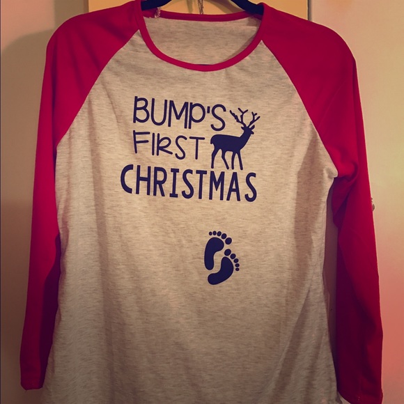 Tops - Maternity Baseball tee "Bump's First Christmas"