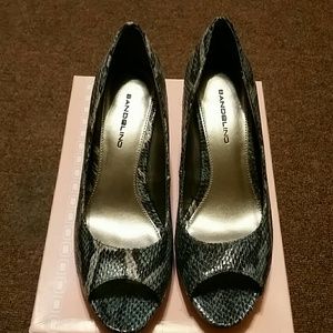 Bandolino Blue shoes