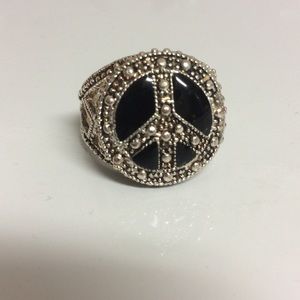 Peace sign ring