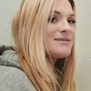 Meet your Posher, Charissa