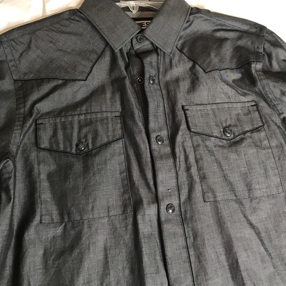 Express Fitted Button Up - image 3