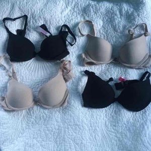 ⚡️💕VDAY SALE💕⚡️ Victorias Secret Pink Bra bundle