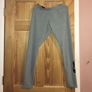 Nike Gray Workout leggings