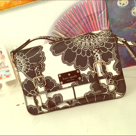 Kate Spade scout handbag in Japanese Floral print - Picture 1 of 2