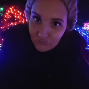 Meet your Posher, Courtney