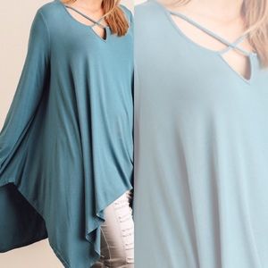 HANDKERCHIEF HEM TUNIC IN SEAFOAM