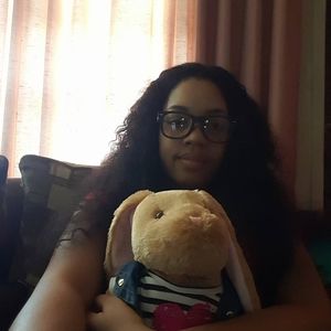 Meet your Posher, Stacy