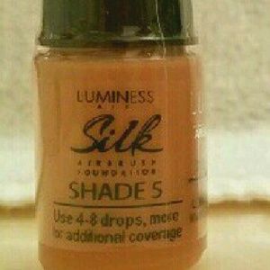 Luminess air silk foundation