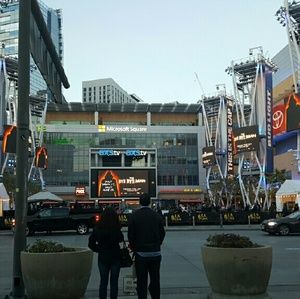 Meet your Posher, Emoni