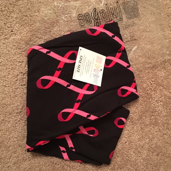 NWT breast cancer Lularoe leggings OS