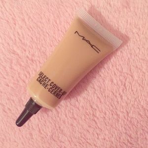 COVER UP MAC SHADE NW35 non auth no trades