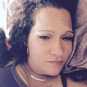 Meet your Posher, Angie