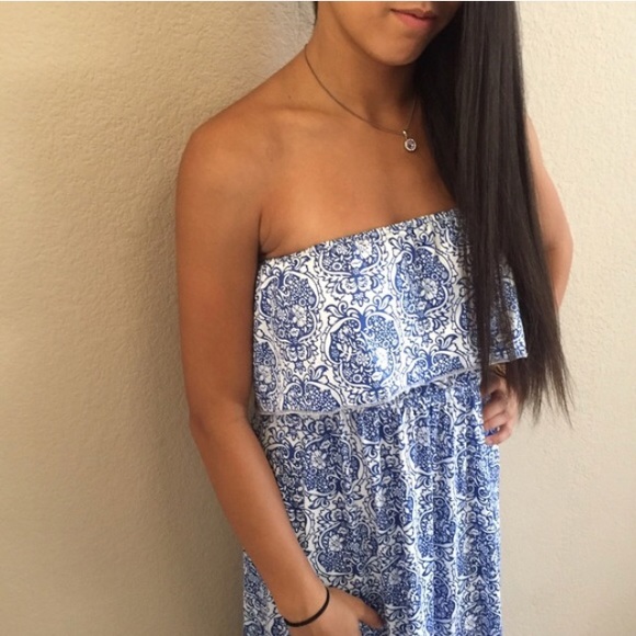LAST ONE🔹The Larkspur Maxi Dress - Picture 3 of 5
