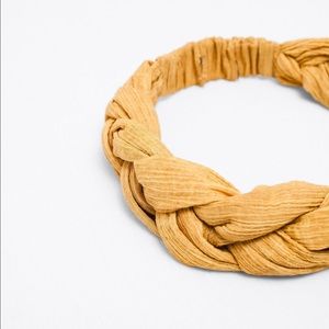 🦄 Zara Yellow Gold Braided Headband