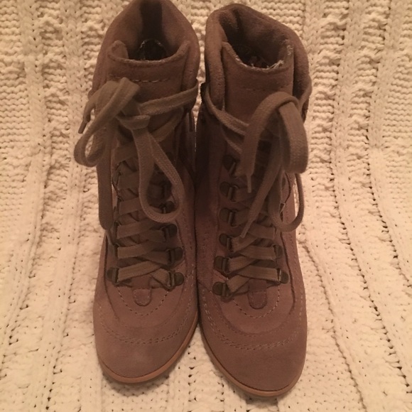 Seychelles Taupe Booties