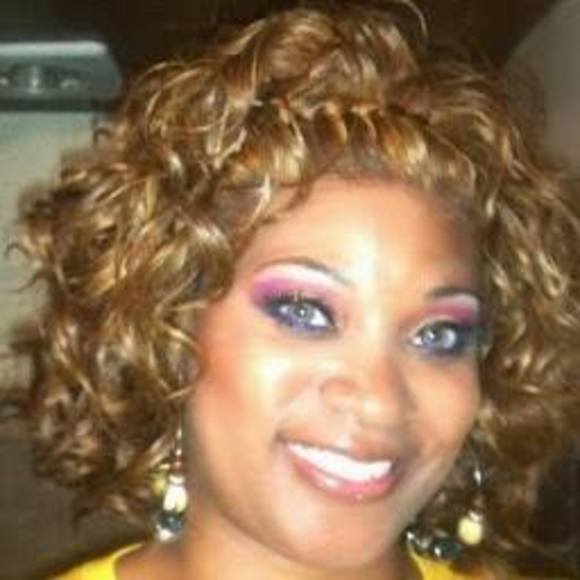 Meet your Posher, Kim - Picture 1 of 1