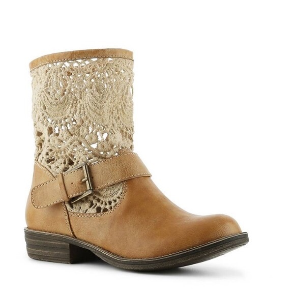 ***Sold***Brown booties with crocheted top&buckles