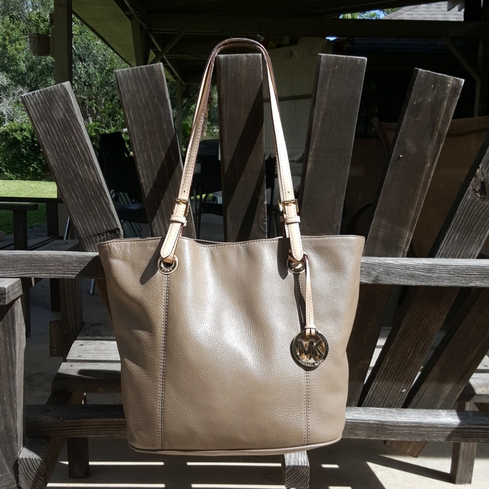 Michael Kors large jet set tote dark Dune Brown