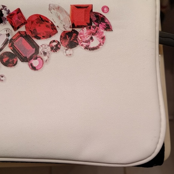 Pictures Only - Picture 4 of 4