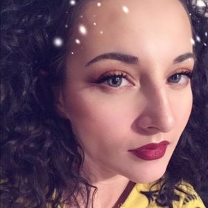 Meet your Posher, Kristina